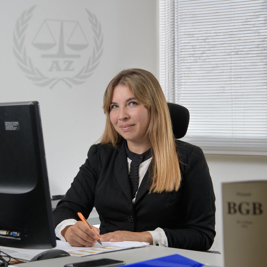 Porträt Rechtsanwältin Maria Zirnstein